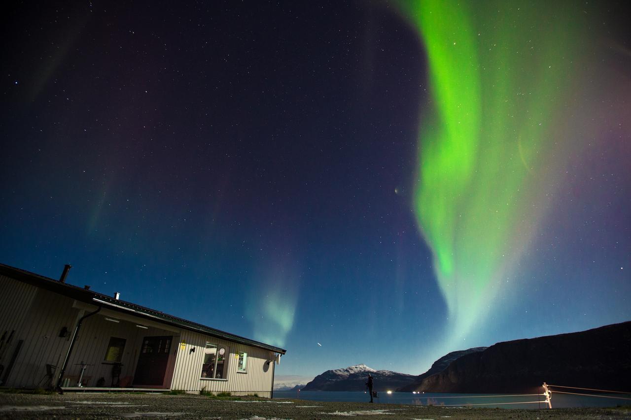 Arctic Panorama Lodge Uloybukta Exterior photo